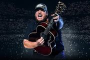 Luke Combs Standng