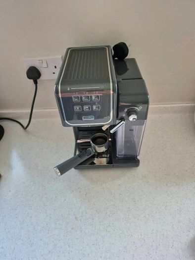 BREVILLE - One-Touch CoffeeHouse Machine