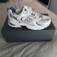New Balance Trainers White Green Brand New Size 4