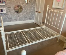 2 single beds
