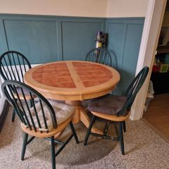 Extending kitchen table