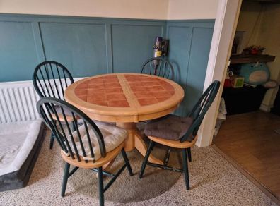 Extending kitchen table