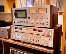 Pioneer Gold Legendary iconic SX-1080 from the Flagship series of the Giants 140w of Shere Awesomeness and  effortless sound jaw dropping fully serviced cleaned and professionally bench tested Stunning check prices for these this is cheap