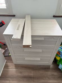 Mama and Papas Wardrobe and changing table/ drawers