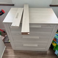 Mama and Papas Wardrobe and changing table/ drawers
