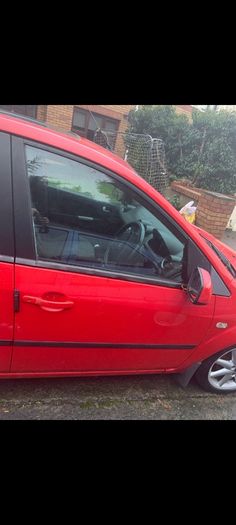 wanted 2005 mk5 ford fiesta red driver's door