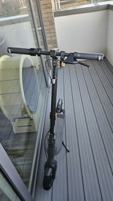 Segway Ninebot e scooter (electric scooter)