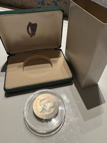 Uncirculated 1966 Padraig Pearse 10 Shillings Irish .833 Silver Coin Original box