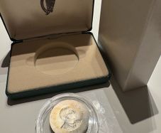 Uncirculated 1966 Padraig Pearse 10 Shillings Irish .833 Silver Coin Original box