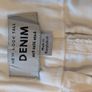 White jeans size 8 tall Image 3