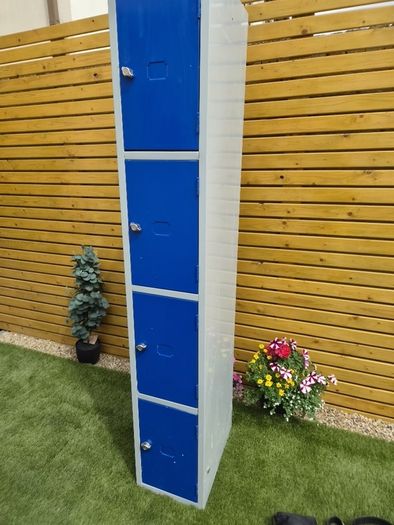 locker