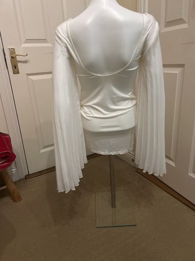 White tunic top, pleated angel wing long sleeves