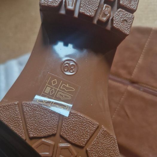 welly boots