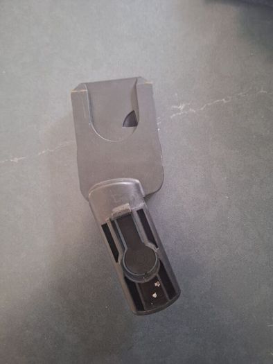 Left Adapter for Quinny buzz
