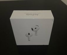 Airpods 4th gen
