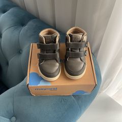 Mayoral todler shoes size uk 7