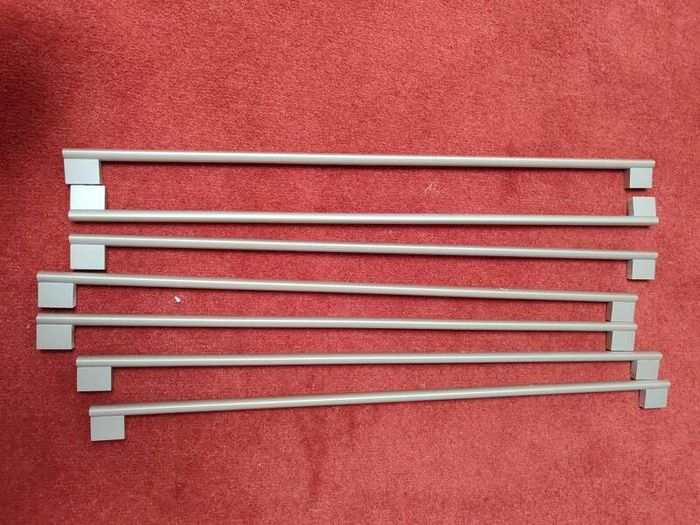 wardrobe handles