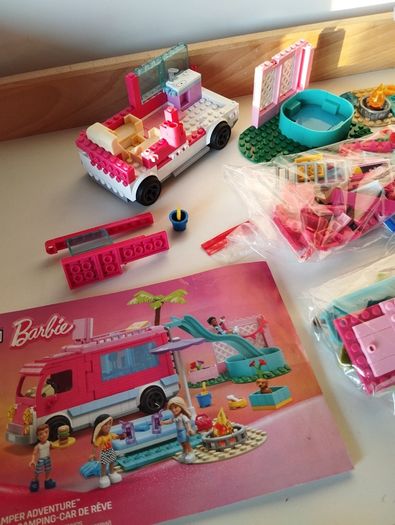 Barbie Dream Camper / Camping Playset