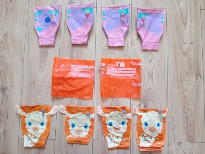 Swimming arm bands