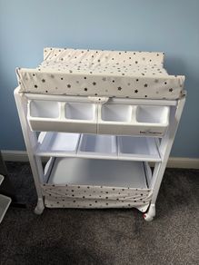 Changing Table with Bath