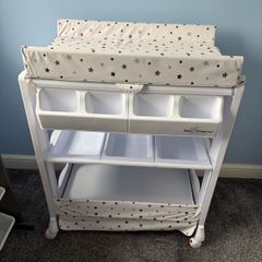 Changing Table with Bath