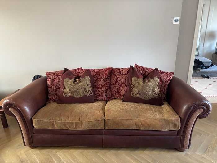 Vintage Tetrad Cleveland 3 & 4 seater sofa suite with footstool