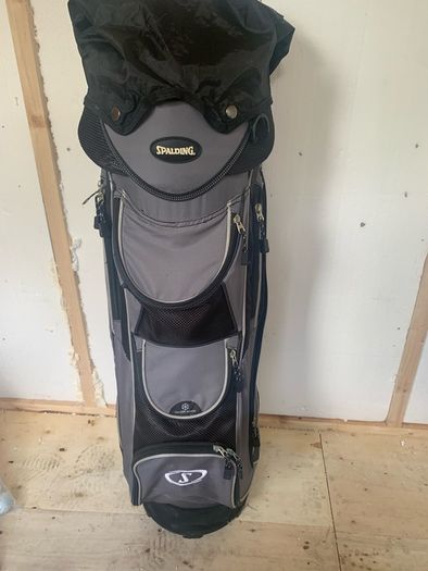 Spalding Golf bag w cooler, Raincover, & carry strap