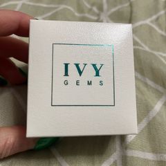 Ivy earrings