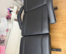 beauty bed and stool
