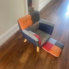 toddler armchair