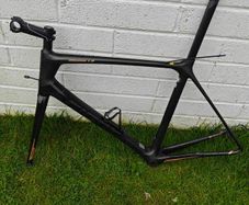Giant Advanced Carbon Frame L (parts /repair)