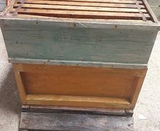 Red Deal National Beehives