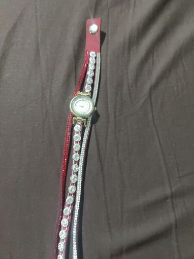 girls watch