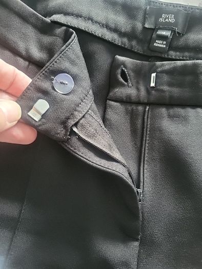 Cropped Trousers