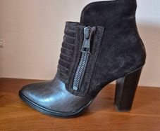 All Saints Suede and Leather boots UK size 5, barely worn, dark brown