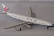 Dragon Wings (Airshop) 1:400 China Airlines Airbus A340-300 B-18801 LE 55290