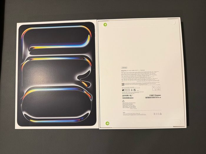 iPad Pro 13-inch,256GB (M5 2025) WiFi+ Cellular (IRISH STOCK) Brand New Sealed 1 year Apple warranty RECEIPT
