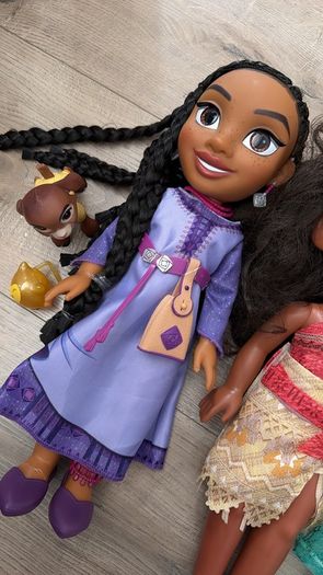 9 Disney Dolls