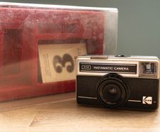 1970s Kodak 77X instamatic camera (boxed)