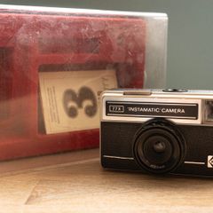 1970s Kodak 77X instamatic camera (boxed)
