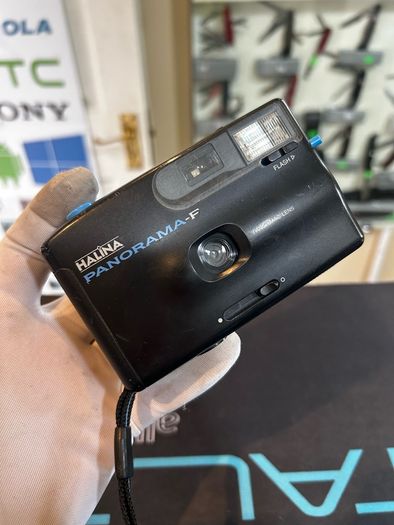 Halina Panorama F 35mm film flash camera 1990 s