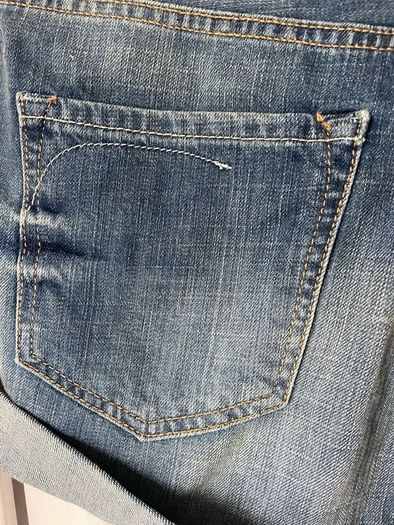shorts Bnwt H&M. Denim shorts boyfriend style size 10