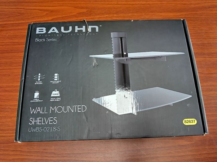 Wall mounted shelving