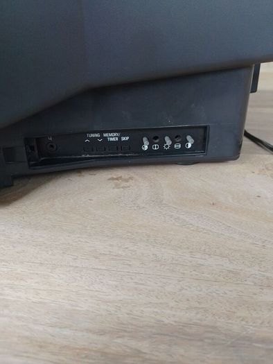 Japanese Retro gaming CRT television 14inch