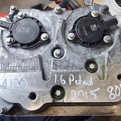 MB a180 1.6 petrol Cylinder Head