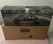 Hot Toys Batman TDKR BatPod 2.0