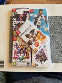 Nintendo Switch - 5 Cases.
