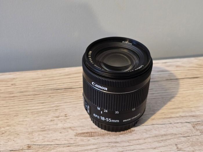 Canon Ef-s 18-55 Is