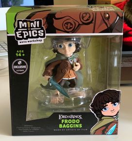 Weta Mini Epics Frodo Vinyl Figure