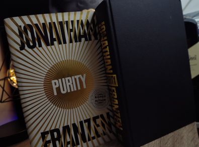 Purity ! HAND SIGNED by  Jonathan Franzen ! Hardcover ! 2015 ! by Fourth Estate ! AUTOGRAPH !